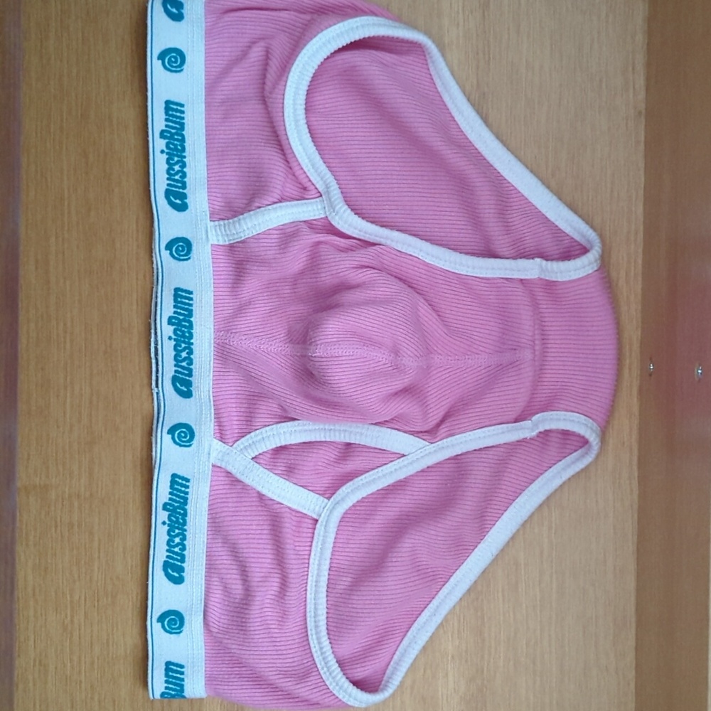 Brief